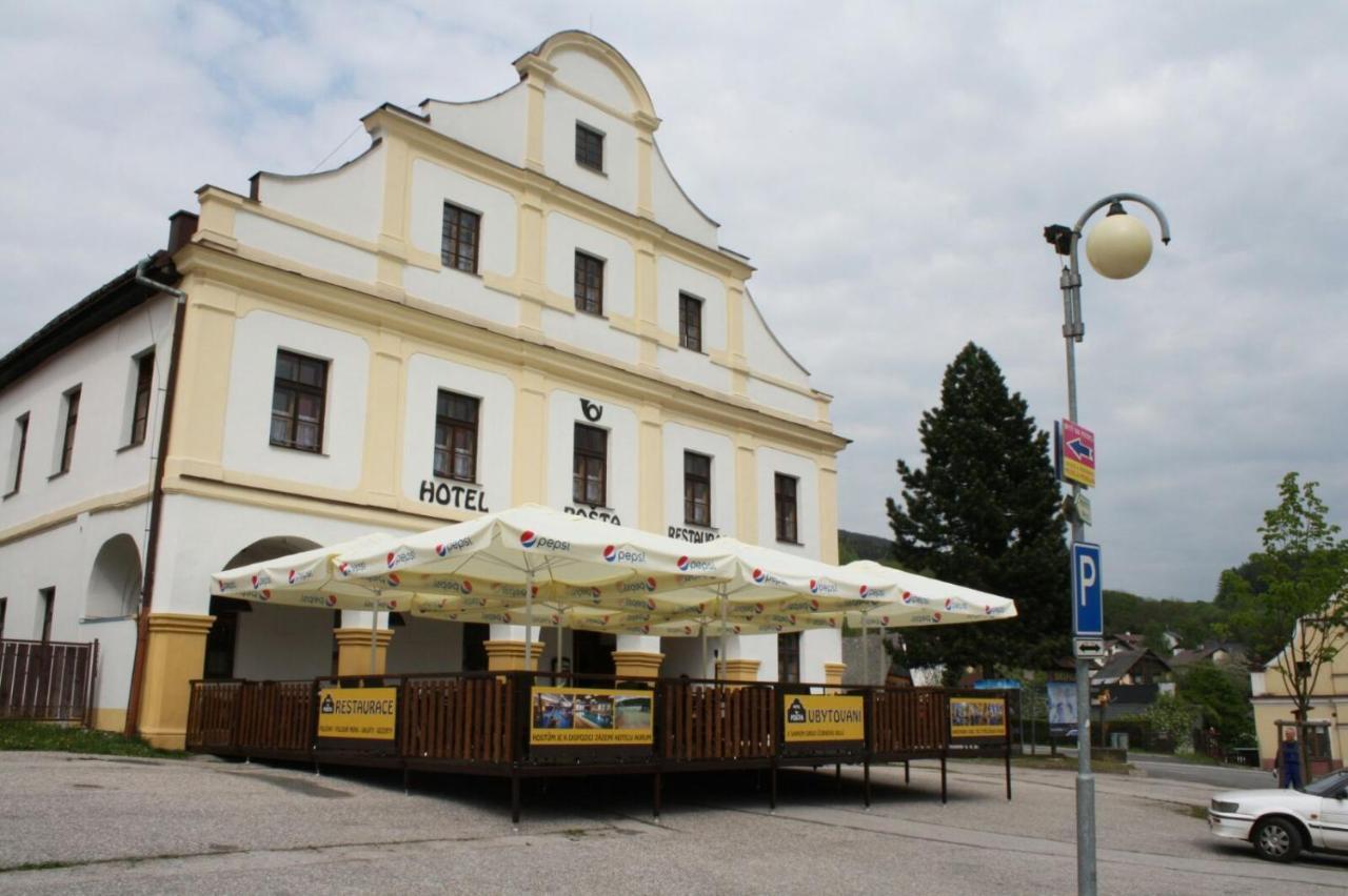 Hotel Posta Černý Dŭl Exterior foto