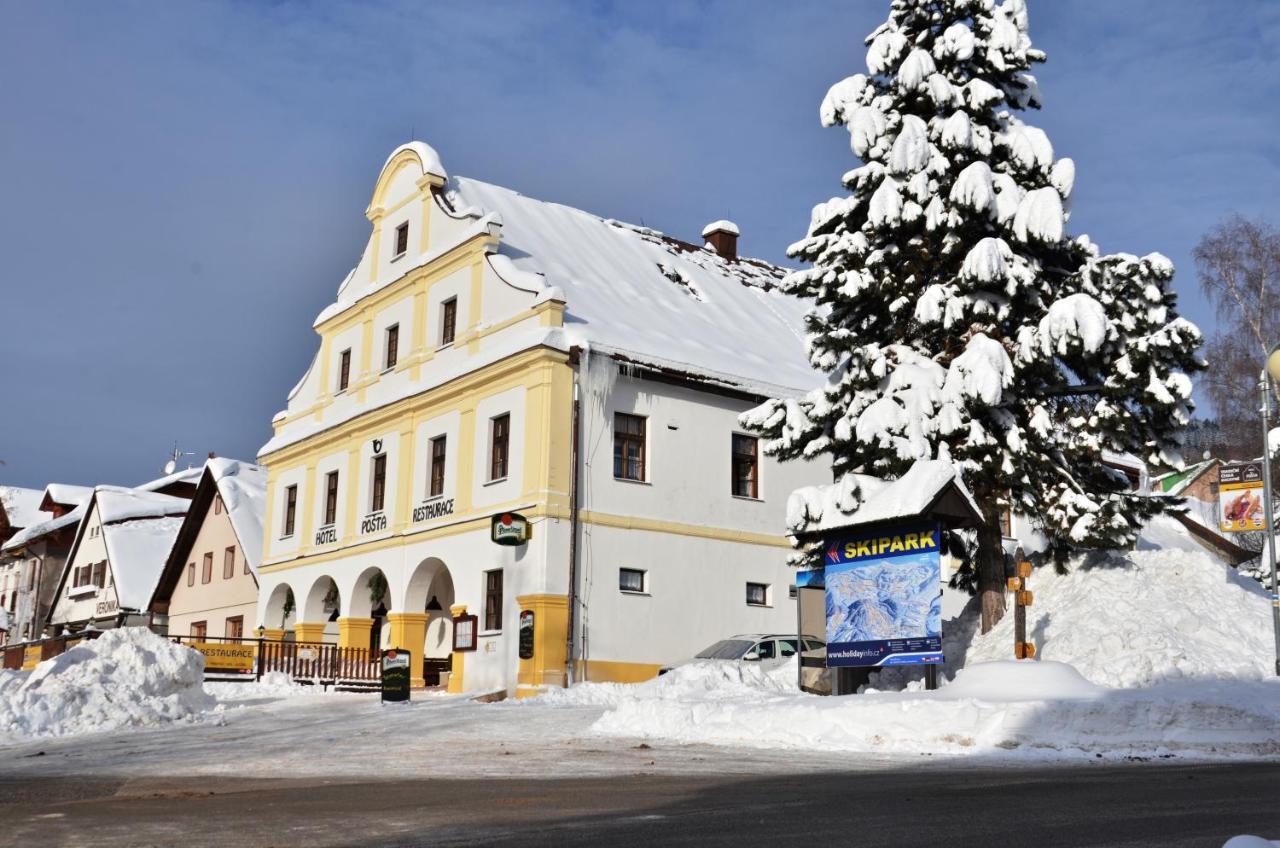 Hotel Posta Černý Dŭl Exterior foto