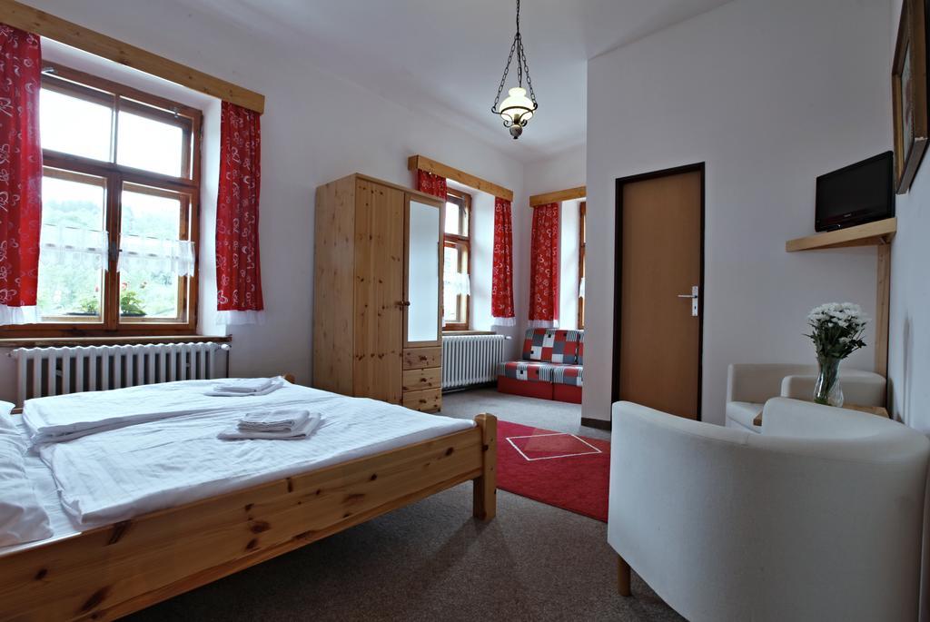 Hotel Posta Černý Dŭl Exterior foto