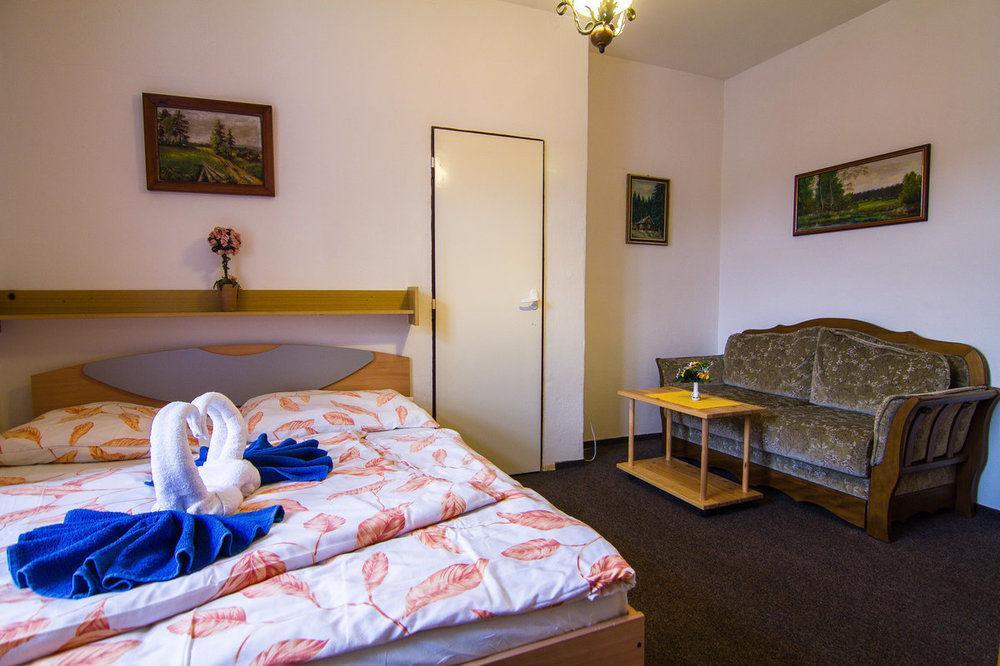 Hotel Posta Černý Dŭl Exterior foto